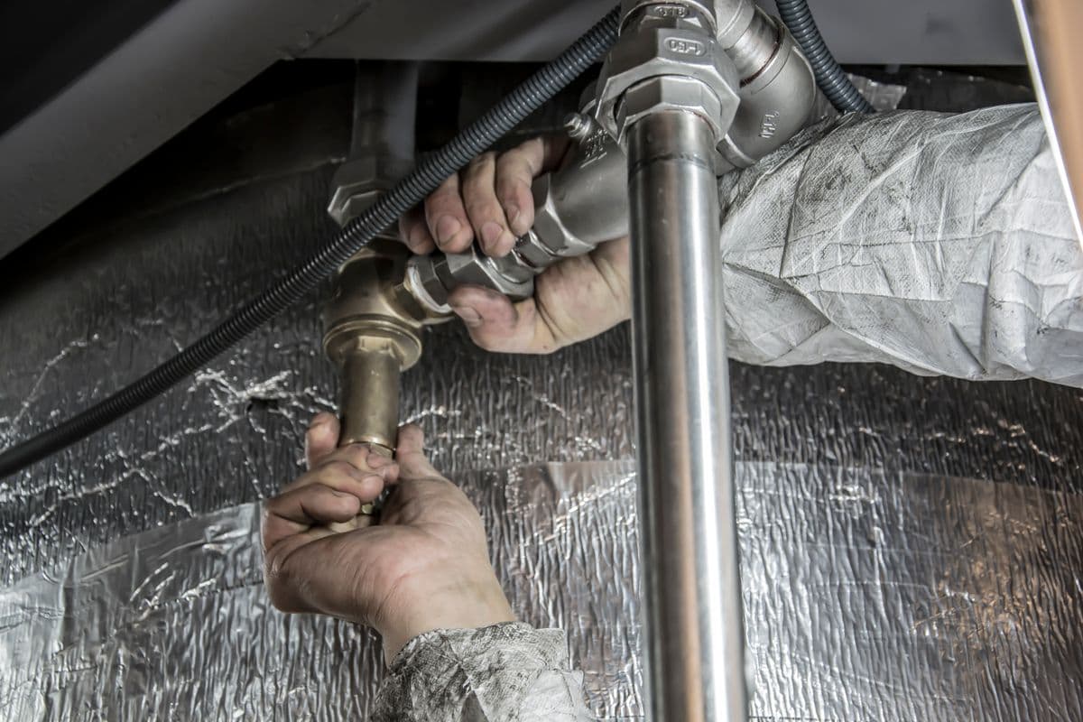 The Plumber Who Missed Leads After Hours